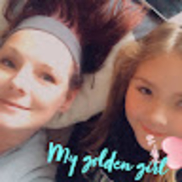 Meet your Posher, Natasha - Picture 1 of 2